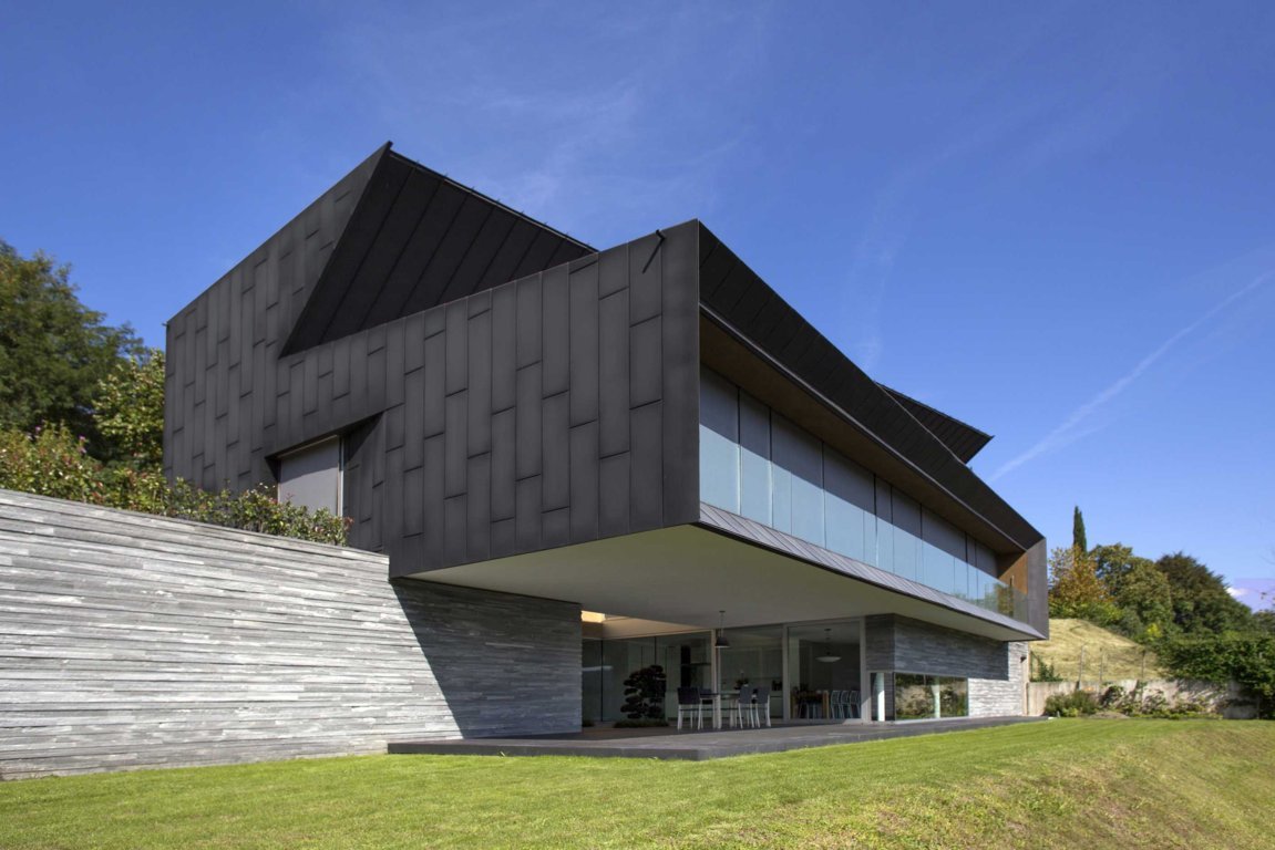 Villa con architettura contemporanea a Lugano